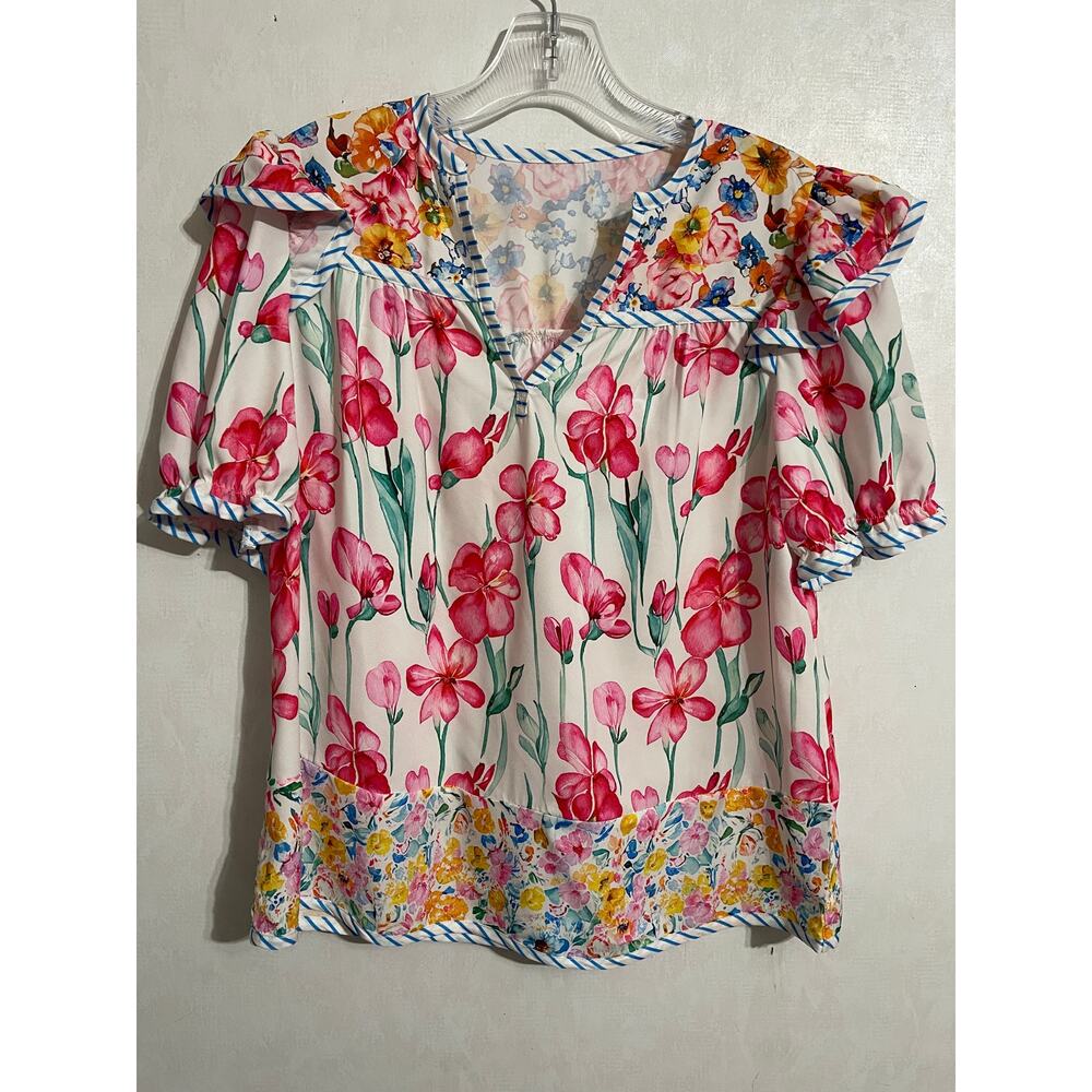 Ladies Pink Floral Pattern 100% Polyester V Neck Line Blouse Size Small